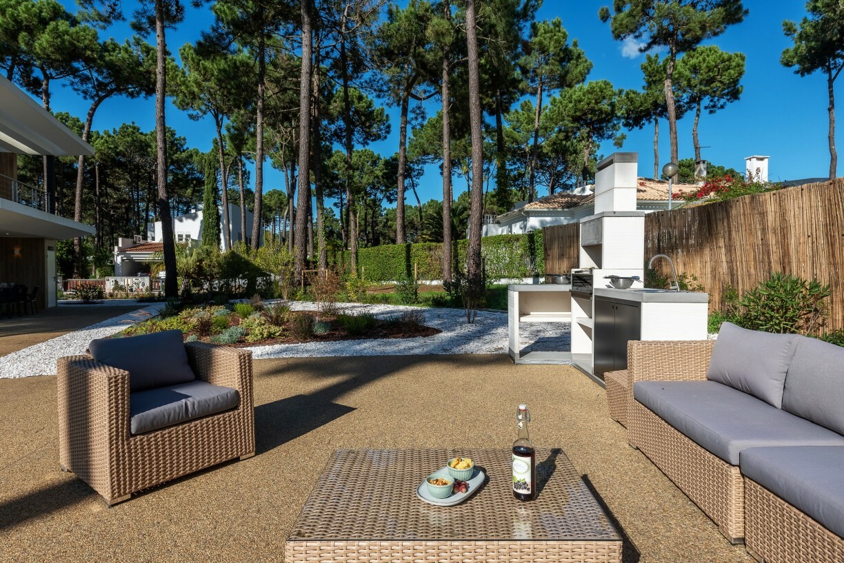 Villa Ypsilon Eagles Photo