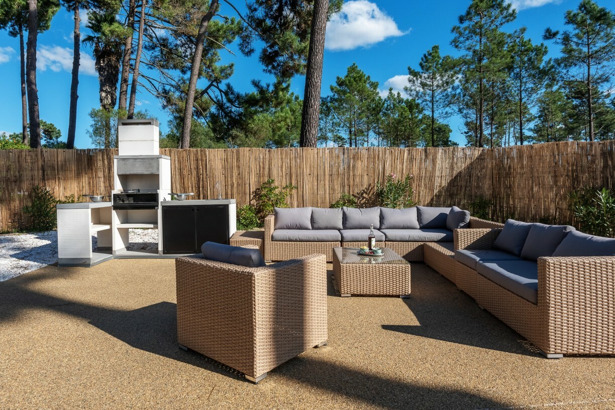 Villa Ypsilon Eagles Photo