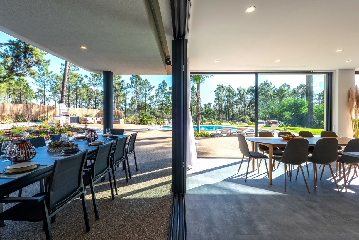 Villa Ypsilon Eagles Photo