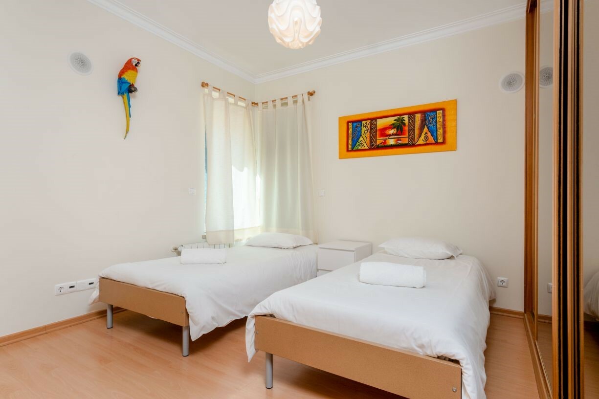 Villa Monterey Tee Photo