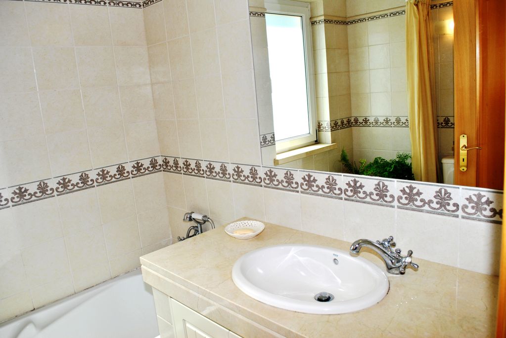 Villa Pineside Green Photo